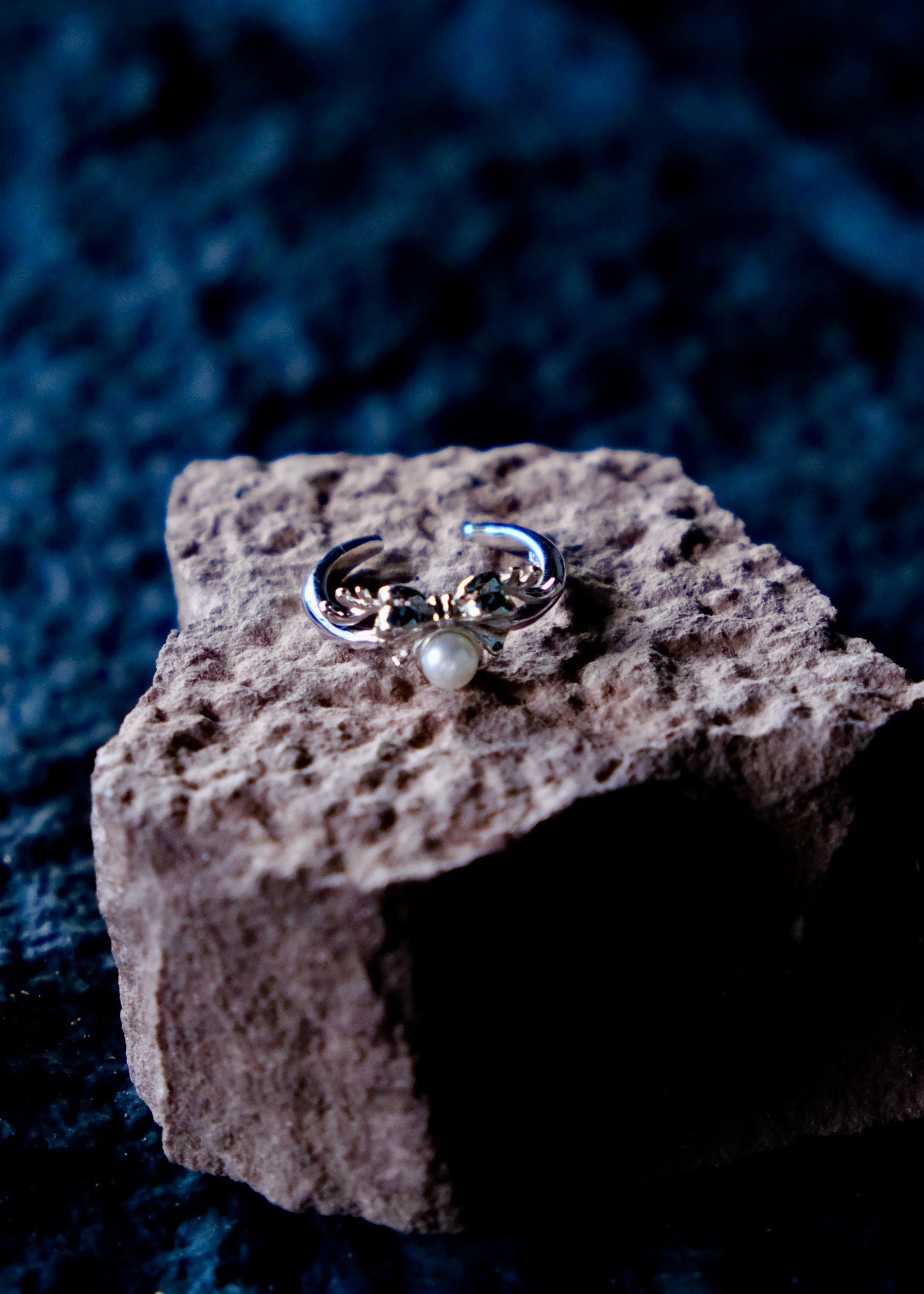 Pearl Bell Ring